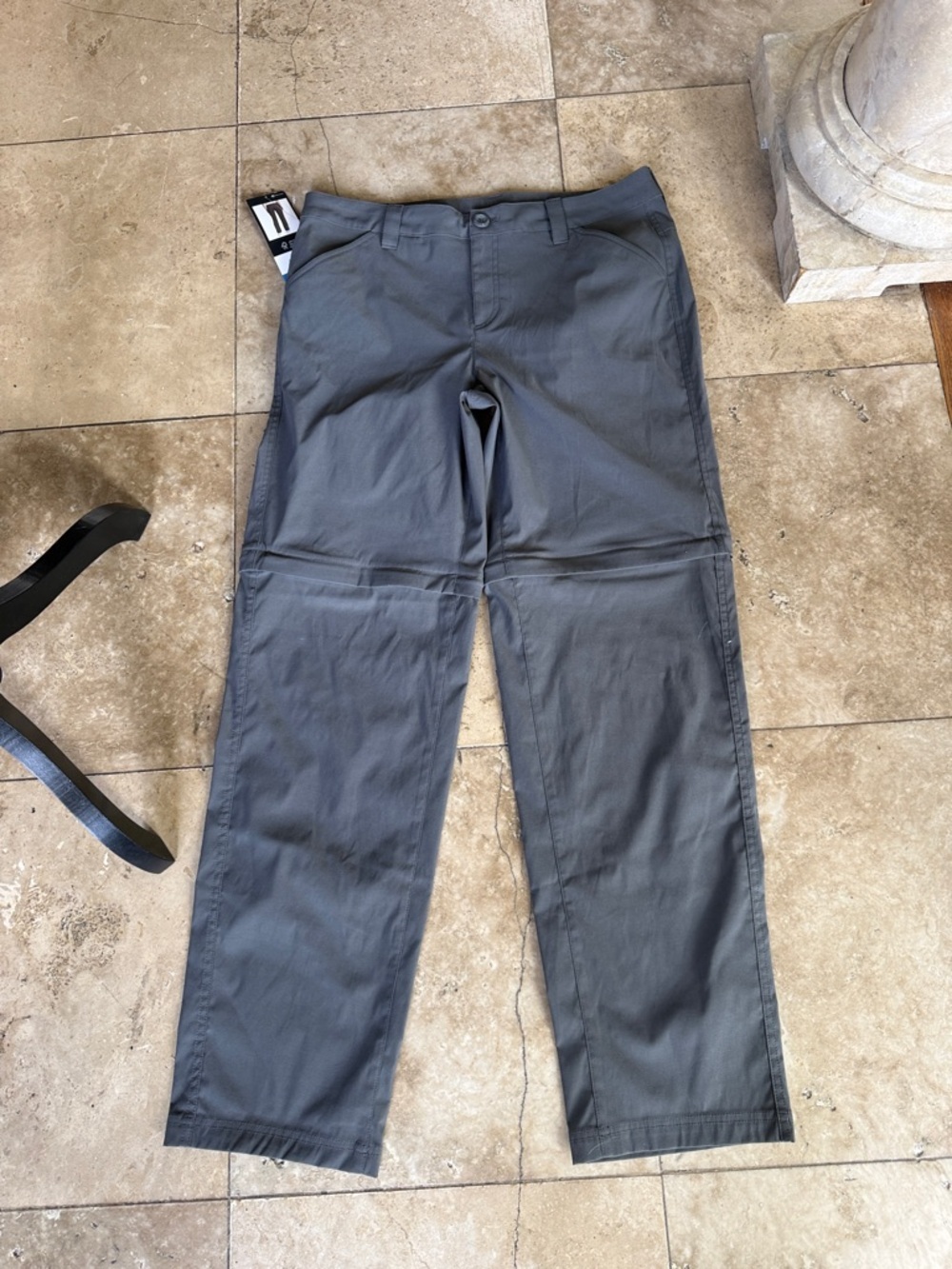 EDDIE BAUER ladies gray size 10 convertible pants NWT converts into shorts - Picture 2 of 9